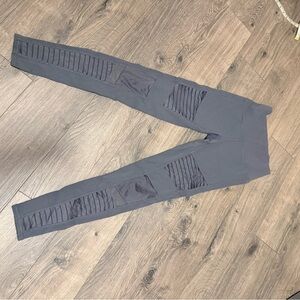 ALO Yoga Gray Leggings